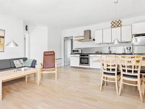 24043928-Ferienwohnung-6-Gudhjem-300x225-4