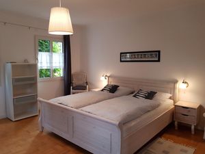 23659483-Ferienwohnung-3-Gummersbach-300x225-1