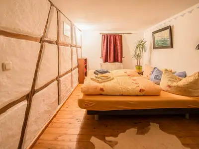 Schlafzimmer1_App_2-4_Personen