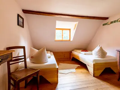 Schlafzimmer2_App_2-4_Personen