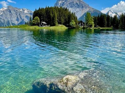 Arnisee - oberhalb von Gurtnellen - mit der Gondel ab Intschi oder zu Fuss als Tageswanderung 