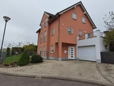 Hausansicht 1