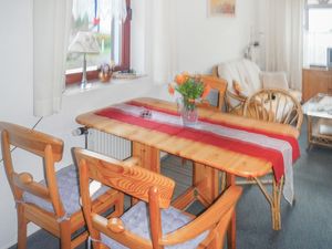 23728900-Ferienwohnung-2-Gustow-300x225-5