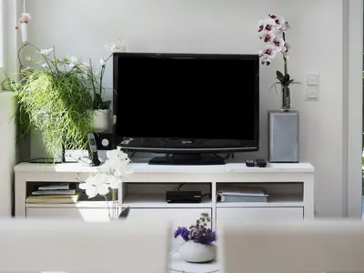 Photo, INSIDE, OUTSIDE