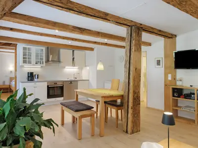 Photo, INSIDE, OUTSIDE