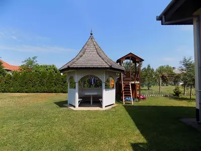 Ferienwohnung für 6 Personen (100 m²) in Gyenesdiás 4/10