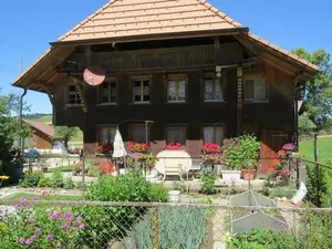 Ferienwohnung für 8 Personen (82 m²) in Häusernmoos im Emmental