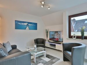 23970985-Ferienwohnung-4-Haffkrug-300x225-0