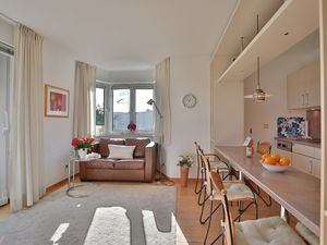 23971009-Ferienwohnung-4-Haffkrug-300x225-2