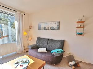 23970806-Ferienwohnung-2-Haffkrug-300x225-1