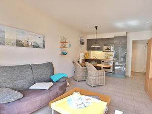 23970806-Ferienwohnung-2-Haffkrug-300x225-3