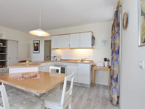 23970832-Ferienwohnung-4-Haffkrug-300x225-2