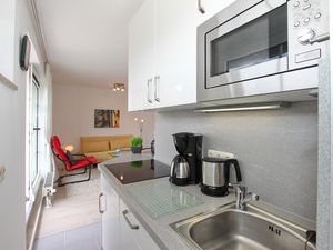 23970886-Ferienwohnung-3-Haffkrug-300x225-4