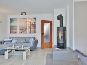 23970914-Ferienwohnung-4-Haffkrug-300x225-5