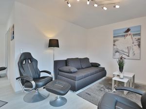 23970983-Ferienwohnung-4-Haffkrug-300x225-2