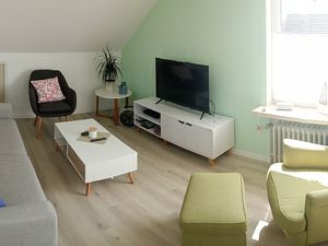 23659708-Ferienwohnung-4-Hage-300x225-1