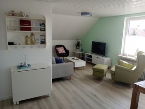 23659708-Ferienwohnung-4-Hage-300x225-4