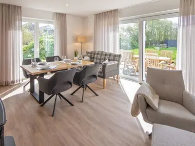 Ferienwohnung für 4 Personen (110 m²) in Hage 1/10