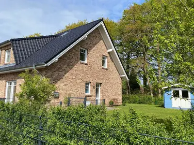 Ferienwohnung für 6 Personen (110 m²) in Hage 1/10