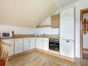 22782771-Ferienwohnung-10-Hainzenberg-300x225-3