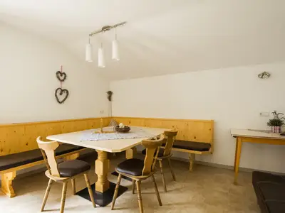 DiningRoom