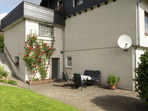 19341531-Ferienwohnung-2-Hallenberg-300x225-1