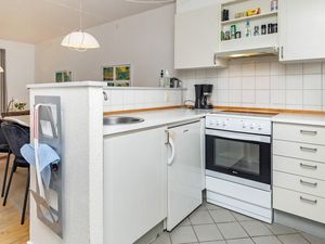 23523622-Ferienwohnung-4-Hals-300x225-4