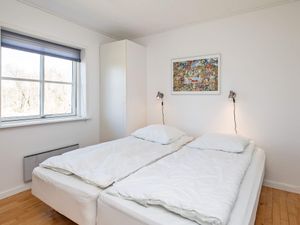 21665573-Ferienwohnung-6-Hals-300x225-5