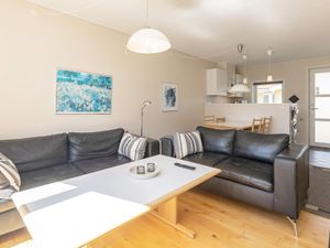 23579508-Ferienwohnung-5-Hals-300x225-1