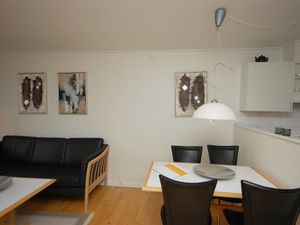 23865222-Ferienwohnung-4-Hals-300x225-4