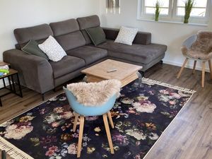 Ausziehbares Sofa im Wohnzimmer