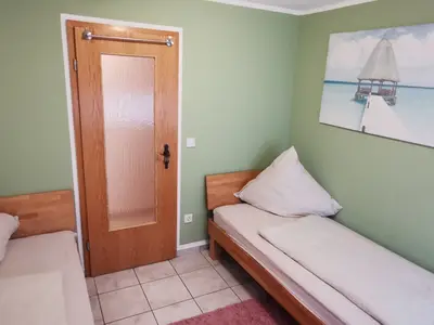 Schlafzimmer 2 - Ferienwohnung Luna