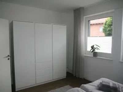 Schrank im zweiten Schlafzimmer der Ferienwohnung Seeliebe I in Haltern