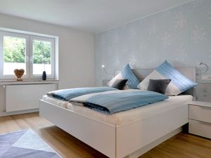 23969940-Ferienwohnung-3-Hambuch-300x225-3