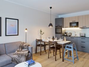 23967974-Ferienwohnung-4-Hamburg-300x225-0