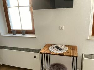 24045538-Ferienwohnung-4-Hanau-300x225-2