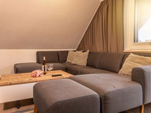 23938312-Ferienwohnung-7-Harlesiel-300x225-4