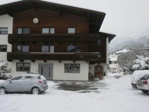 Ferienwohnung für 5 Personen (90 m²) in Hart im Zillertal
