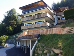 Ferienwohnung für 9 Personen (98 m²) in Hart im Zillertal