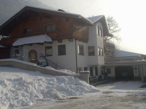 24035010-Ferienwohnung-4-Hart im Zillertal-300x225-2