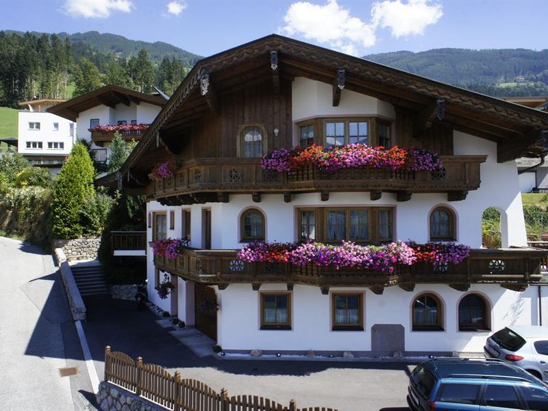 24035048-Ferienwohnung-7-Hart im Zillertal-800x600-0