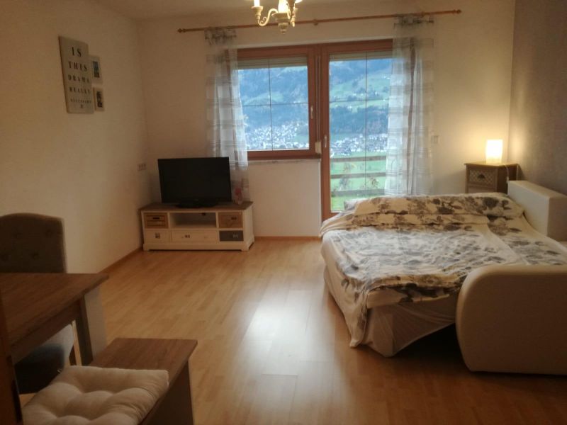 24035267-Ferienwohnung-4-Hart im Zillertal-800x600-2