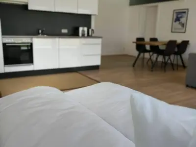 kitchen dining full