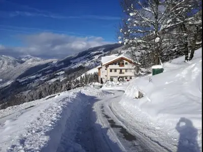 Zillertal-Hart-Ferienwohnungen-Ferienwohnung Hinte