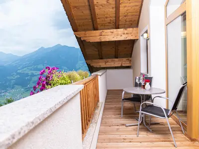 Zillertal-Hart-Ferienwohnungen-Ferienwohnung Hinte