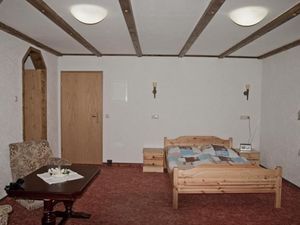 22425235-Ferienwohnung-2-Harzgerode-300x225-2