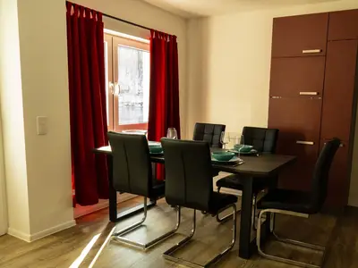 DiningRoom