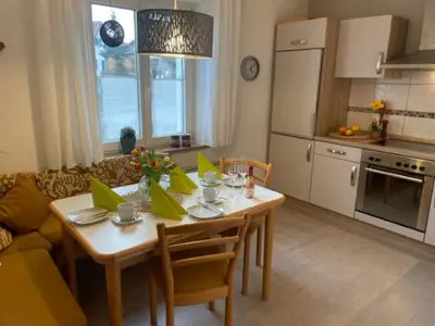 Essbereich Wohnung Teichblick