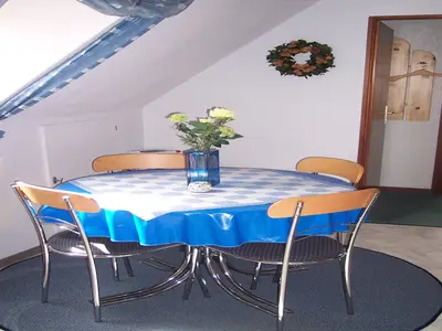 DiningRoom