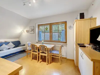 Photo, INSIDE, OUTSIDE